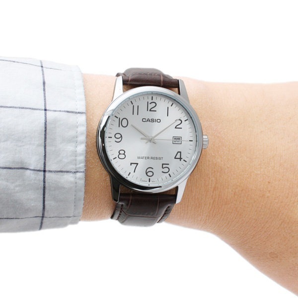 reloj-hombre-casio-mtp-v002l-7b2-analogo-malla-cuero-fecha-D_NQ_NP_655275-MLA27896918503_082018-F.jpg